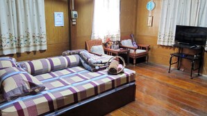 Unclassified image, 2 of 11, button - Kaewhouse-Homestay (Lop Buri)