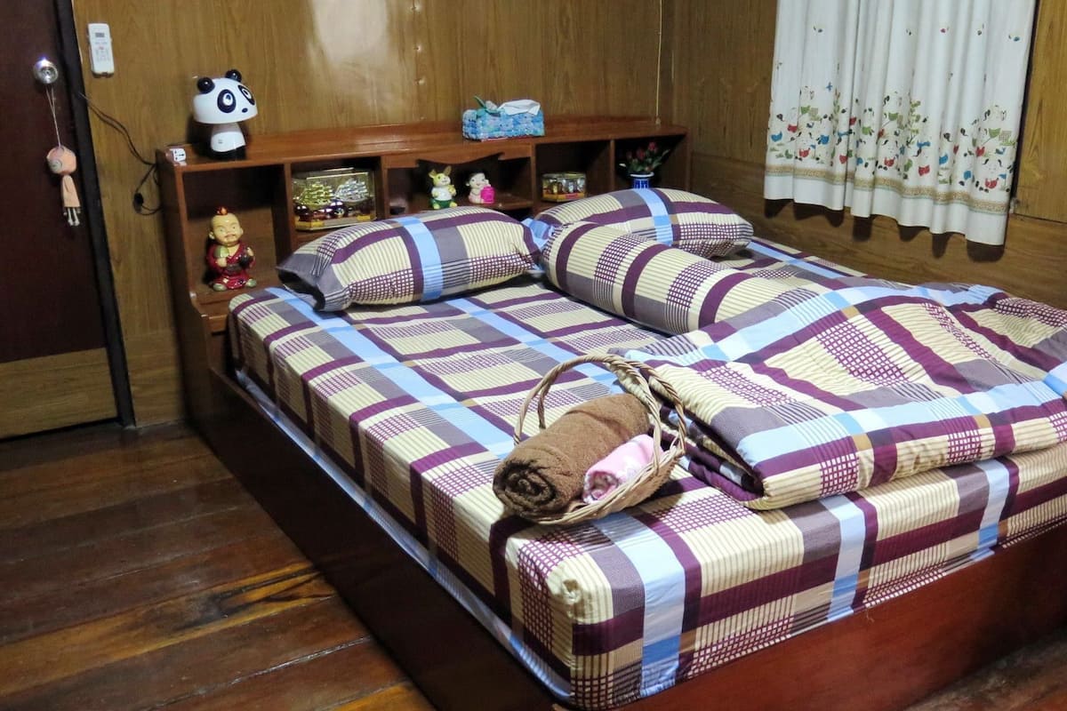 Habitación estándar, 1 cama King size, para no fumadores | Wifi gratis