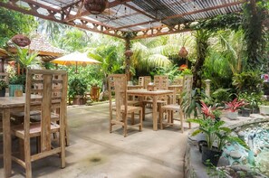 Front of property - Wisma Pulau Merah (Sumberagung)