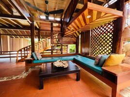 4-Bedroom Pool Villa with Pool Table | Terrace/patio
