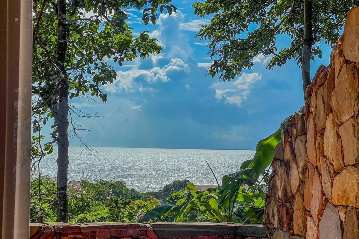 Phòng đôi, ban công (Cliff Residence) | Quang cảnh từ phòng