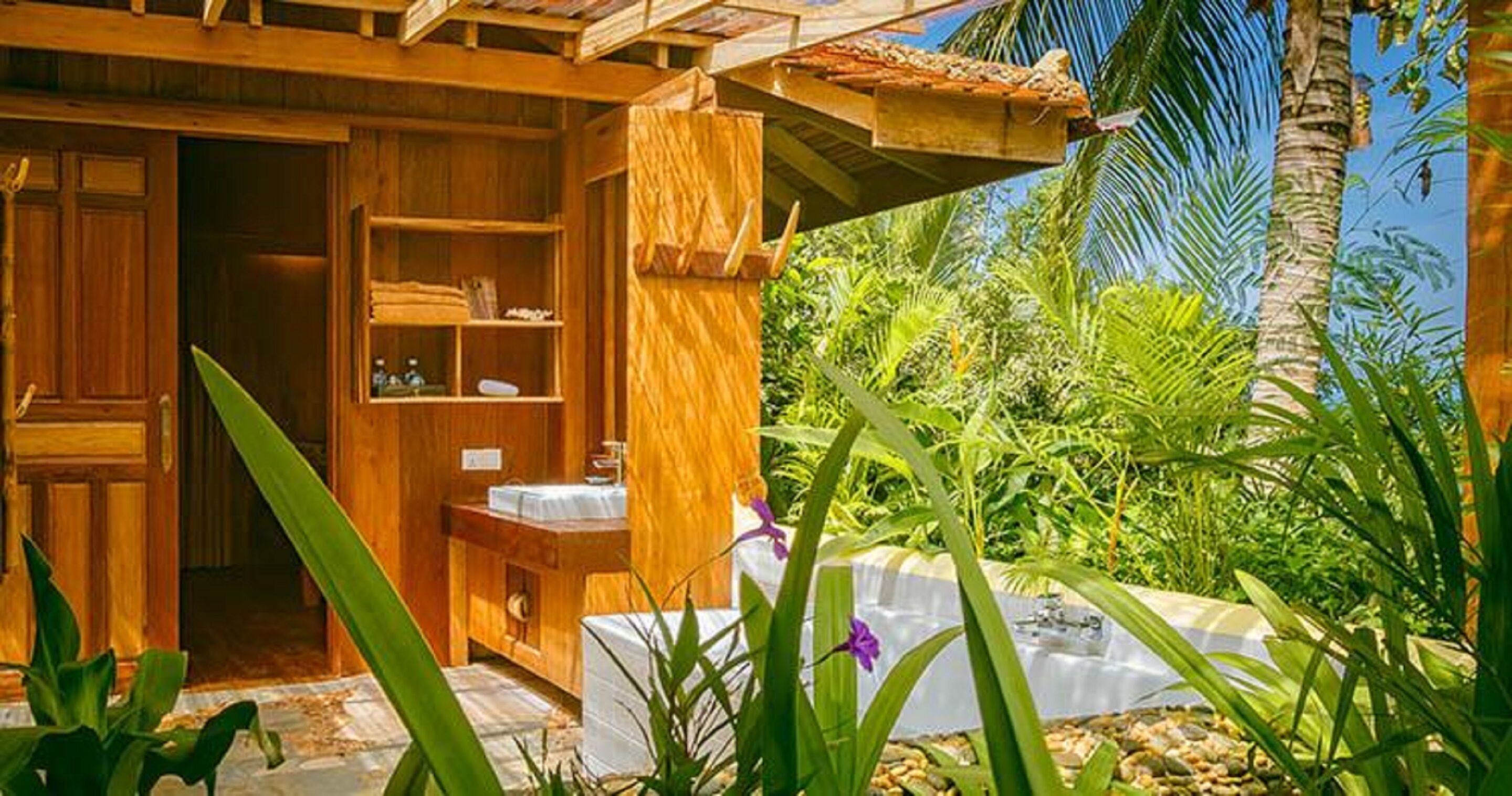 Bungalow Suite Deluxe | Garden view