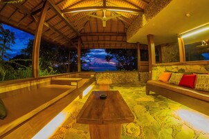 Cliff Residence Ocean Superior | Balcony view