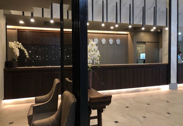 Lobby - Marine Plaza Hotel Pattaya (Pattaya)