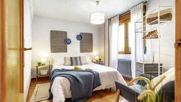 Ferienhaus, 5 Schlafzimmer | 5 Schlafzimmer, Betten mit Memory-Foam-Matratzen, Verdunkelungsvorhänge
