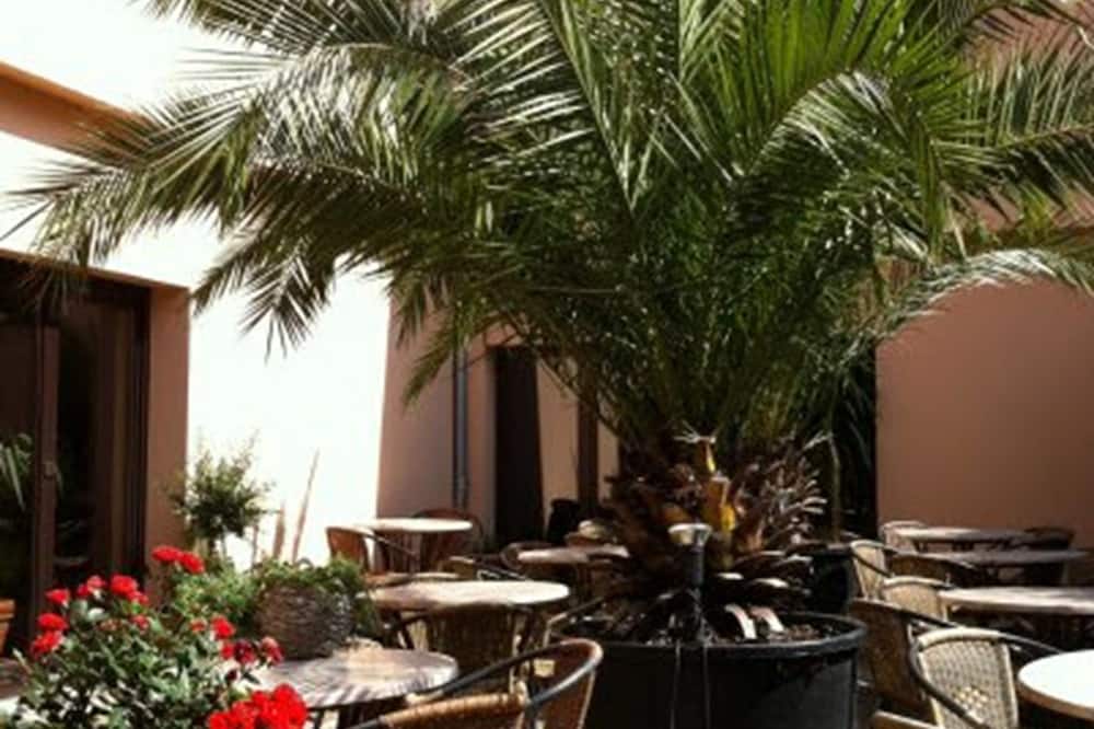 Hotel Arte Vida