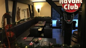 酒吧（店内）
