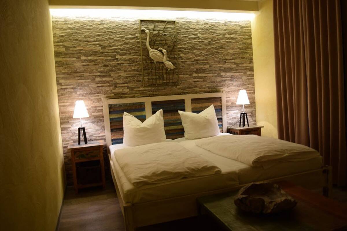 Double Room | Blackout curtains, iron/ironing board, free WiFi, bed sheets