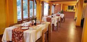 Dining - Hotel Morales (Huaraz)