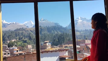 Decoración personalizada, muebles diferentes y escritorio