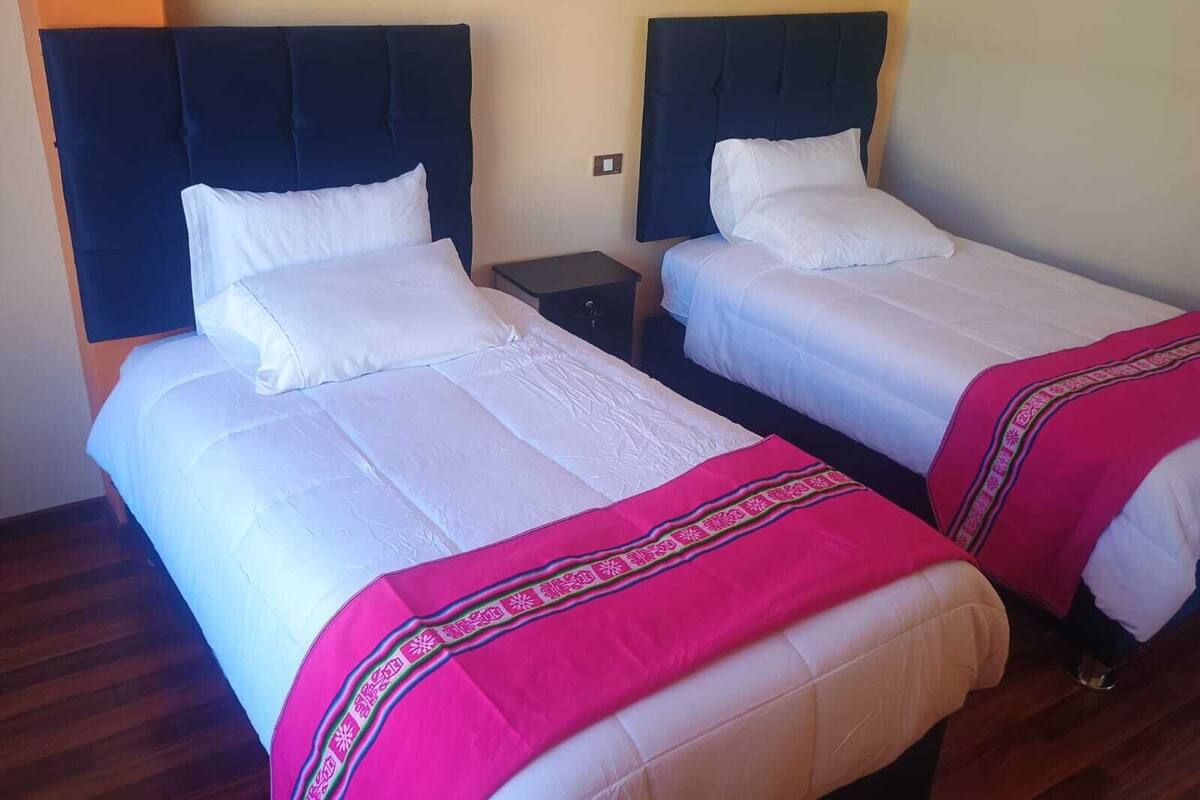 WiFi (free), bed sheets