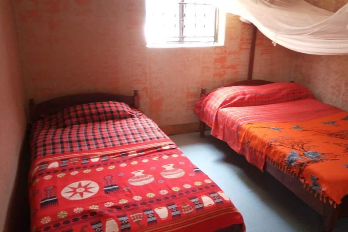 Shared Dormitory | Bed sheets