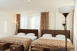 Family Quadruple Room - Velvet Hotel (Yekaterinburg)