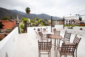 Rooftop terrace - Hotel Casa Blanca Ajijic (Ajijic)