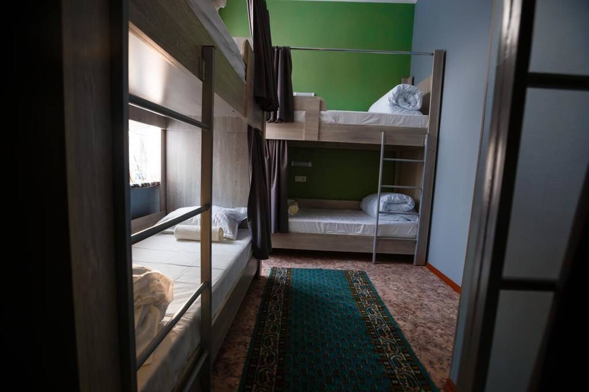 In-room safe, soundproofing, iron/ironing board, free WiFi