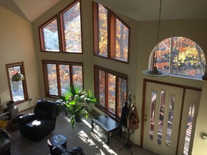 Lobby - Big House On The Hill (East Stroudsburg)