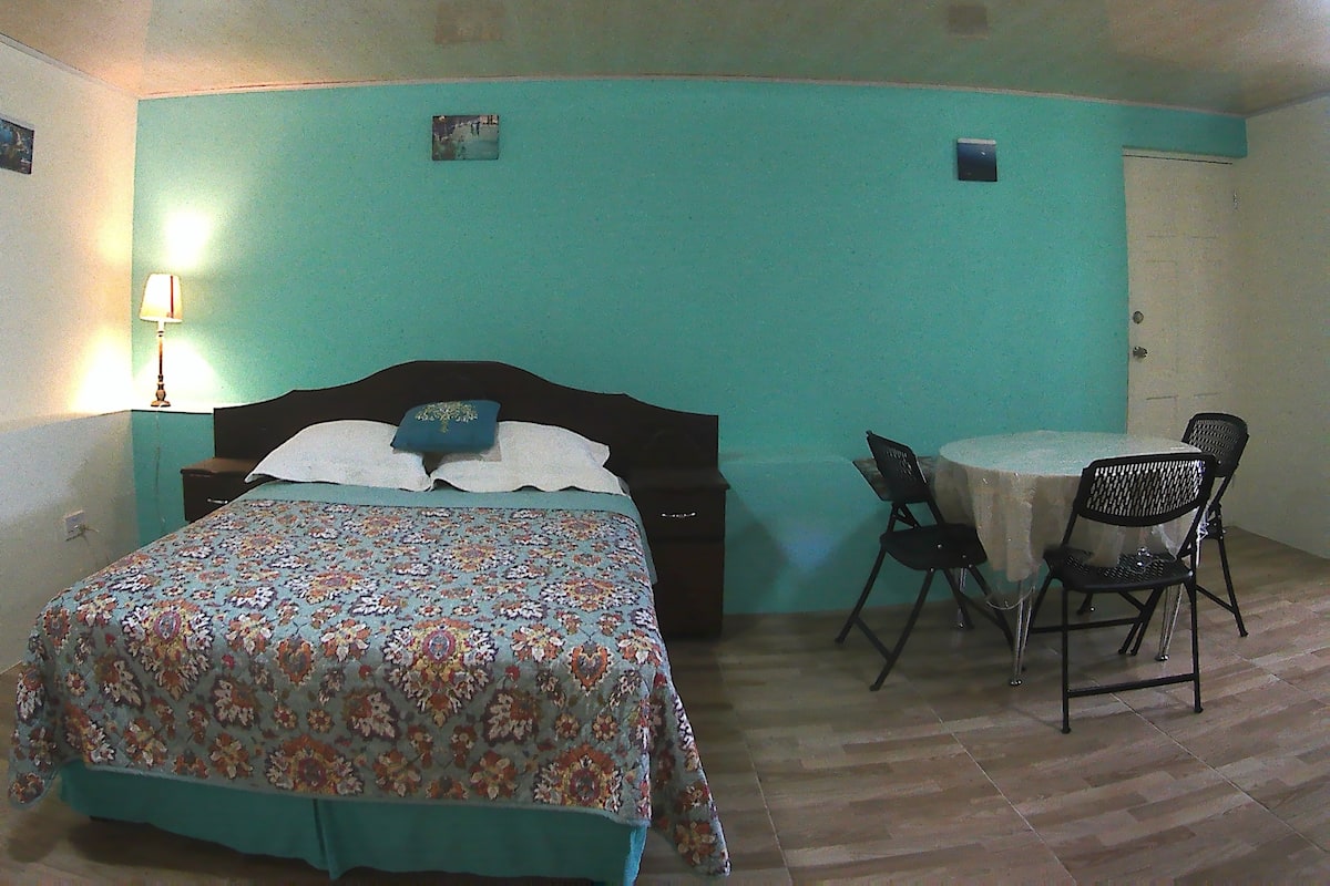 Studio, 1 Bedroom (Amethyst) | 1 bedroom, iron/ironing board, free WiFi, bed sheets