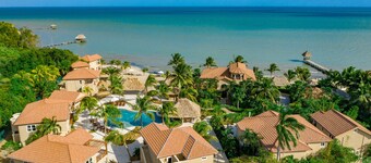 Sirenian Bay Resort - Villas & All Inclusive Bungalows