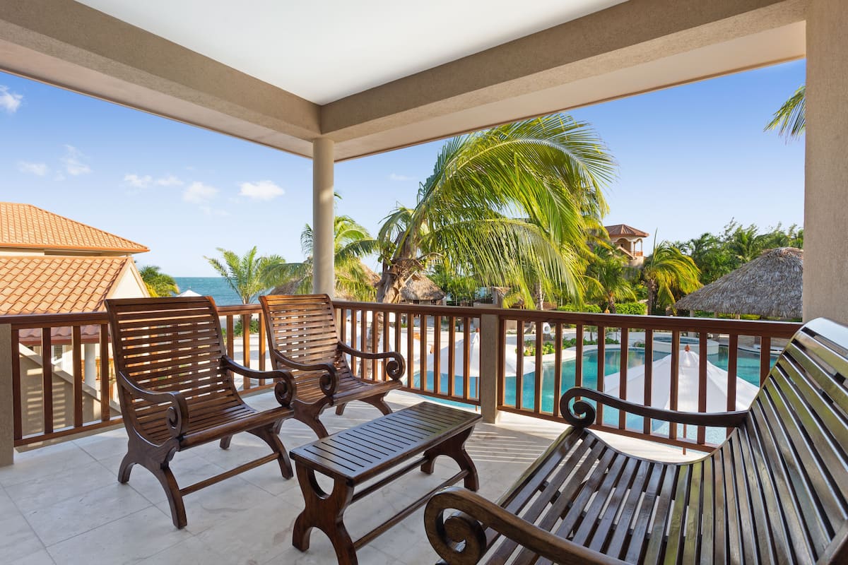 Jellyfish Luxury Bungalow, 2 Bedrooms, Partial Sea View | Quang cảnh ban công