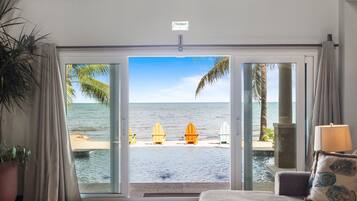 Manatee Luxury Villa, 4 Bedrooms, Private Pool, Ocean View | Vistas desde la habitación