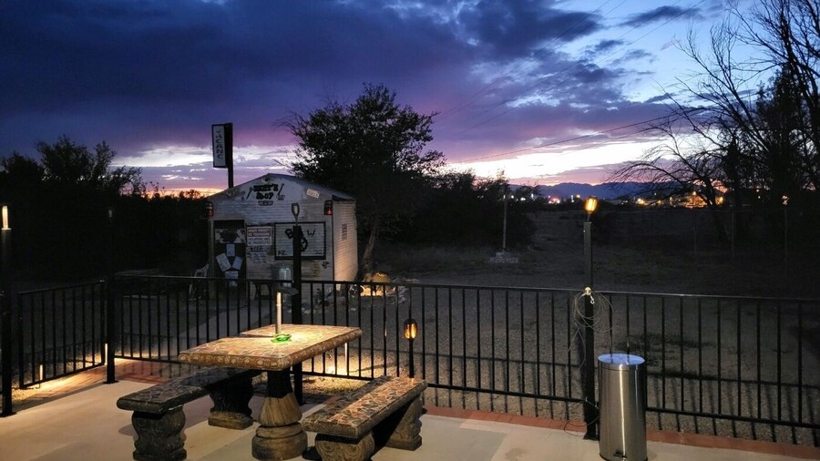 Rose's Motel