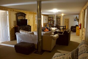 Coin salon dans le hall