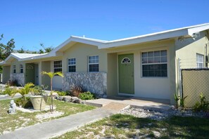 Front of property - Jubilee Gardens Freeport (Freeport)
