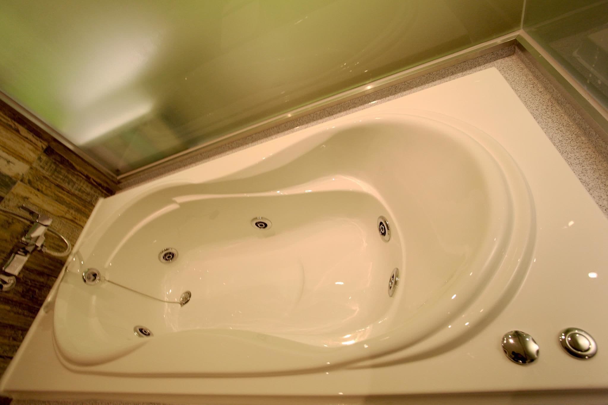 Bañera de hidromasaje