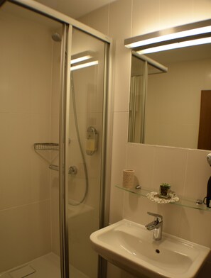 Single Room | Room amenity