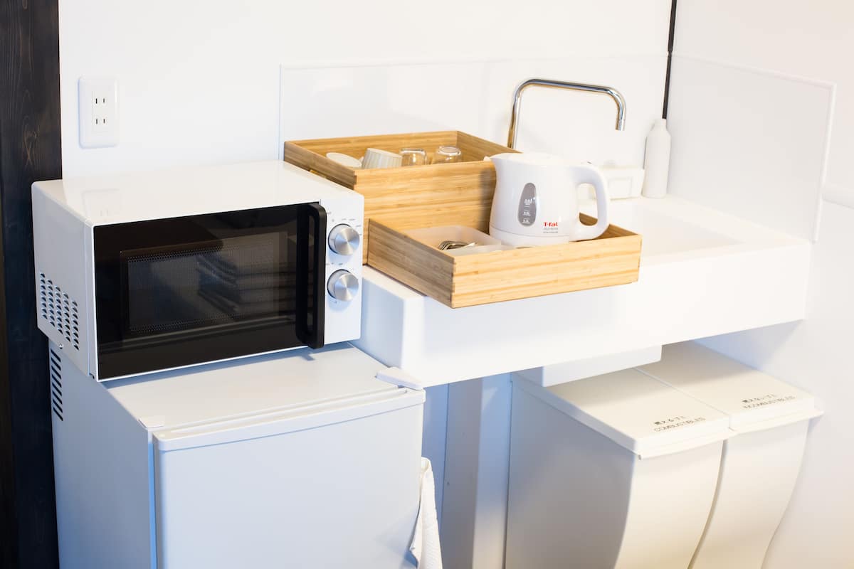 fridge, microwave, electric kettle