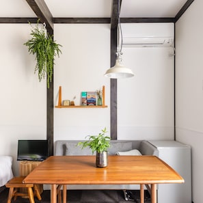 Deluxe Triple Room, Non Smoking | In-room safe, blackout drapes, free WiFi, bed sheets - JINYA Fujikawaguchiko (Fujikawaguchiko)