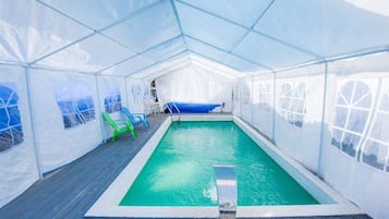 Seasonal outdoor pool