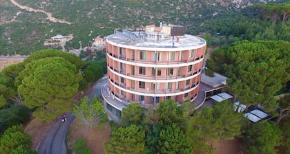 Douma Hotel