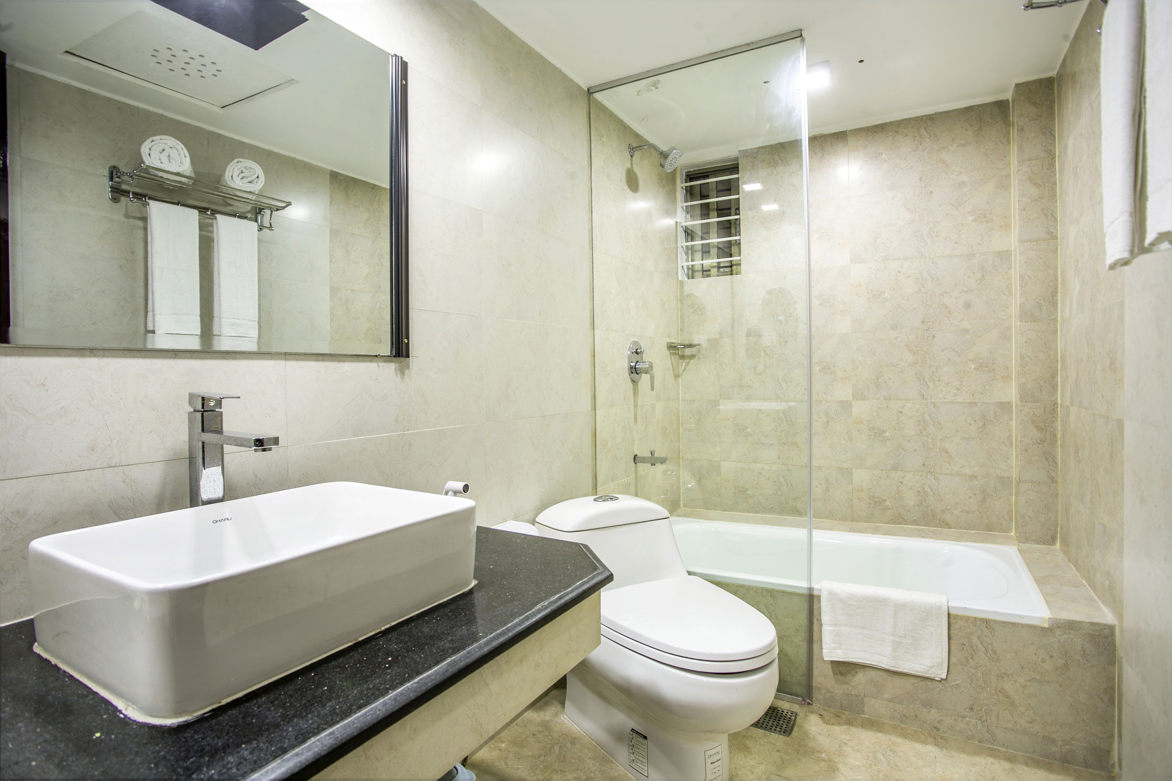 Photo - White Palace Hotel