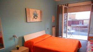 Unclassified image, 4 of 28, button - B&B Cavour 16 (Genoa)