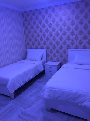 Soundproofing, bed sheets
