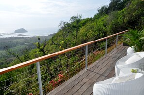 Terrace/patio - Villa Atas Pelangi (Kuta)