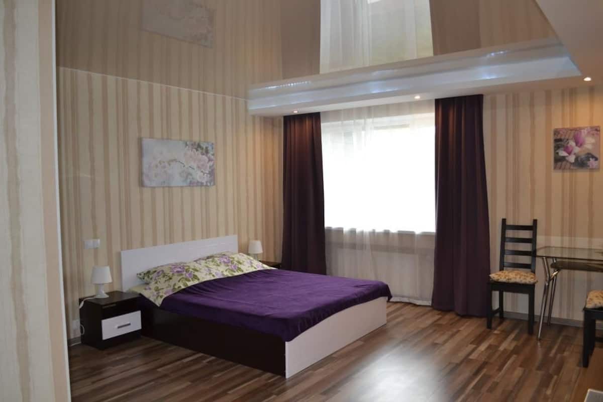 Blackout curtains, soundproofing, iron/ironing board, free WiFi