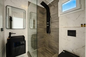 Junior Suite | Bathroom