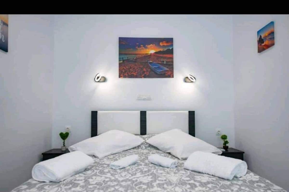 Superior Condo, Garden View | 2 bedrooms, premium bedding, in-room safe, free WiFi