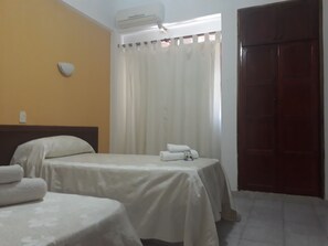 Standard Twin Room, 2 Twin Beds, Non Smoking