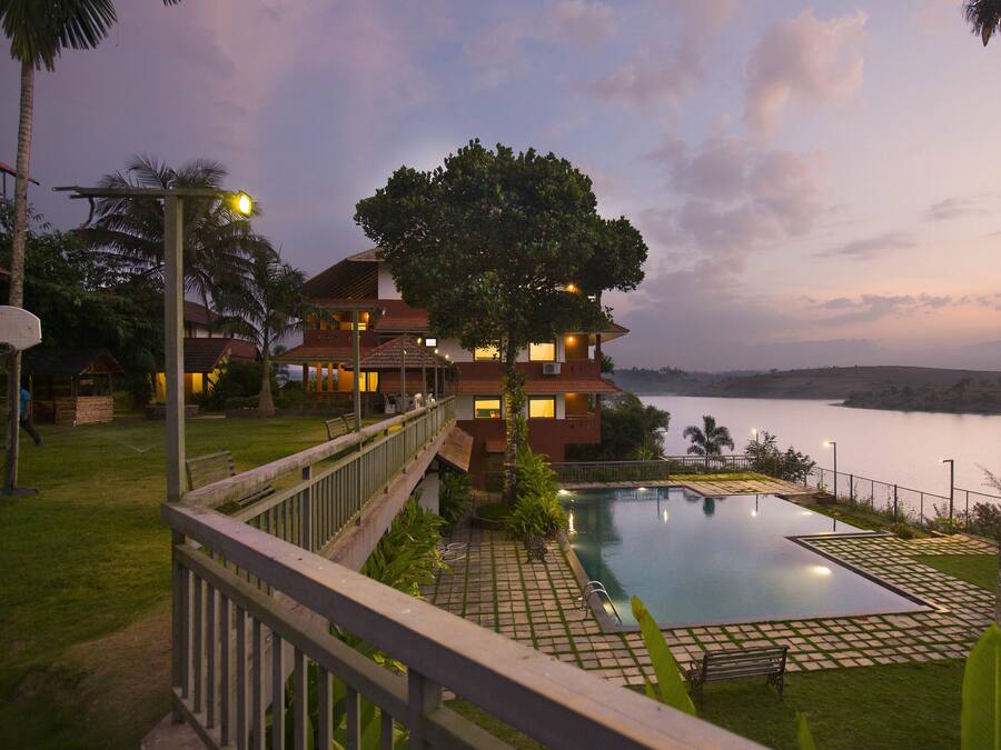 Suíte estúdio superluxo | Vista para o lago