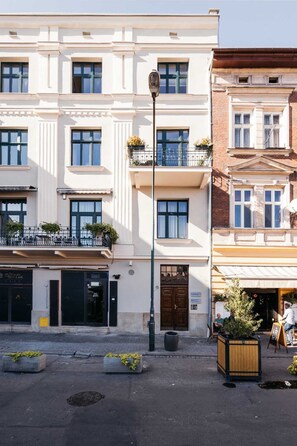 Superior Apartment | Exterior