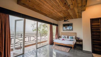 Habitación doble de lujo | Cortinas blackout, insonorización y acceso para silla de ruedas