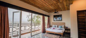 La Perle River Resorts