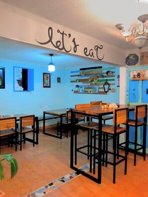 Tempat makan keluarga