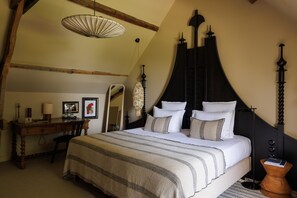 Superior Room, Sea View | Egyptian cotton sheets, premium bedding, down comforters, pillowtop beds - Domaine De Locguénolé & Spa (Kervignac)