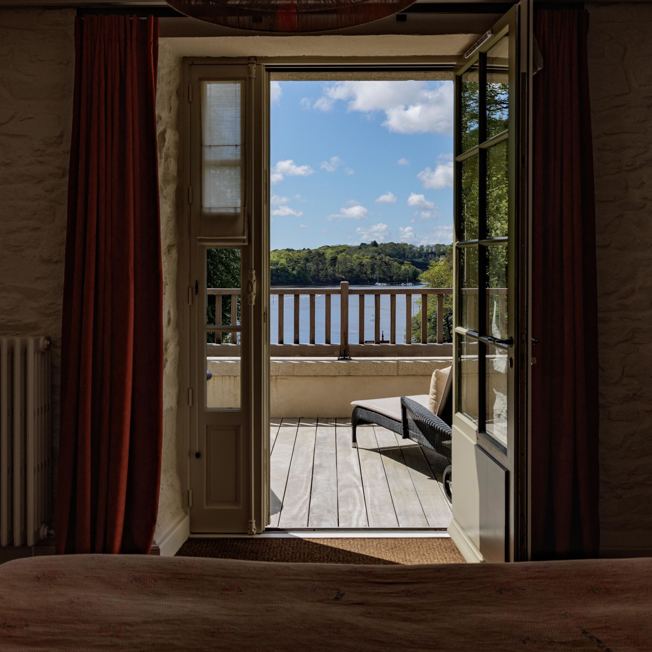 Chambre Deluxe, terrasse, vue mer | Draps en coton égyptien, literie de qualité supérieure