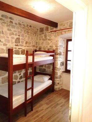 Room - Historic Stone House (Kotor)