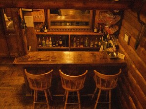 Lobby-lounge